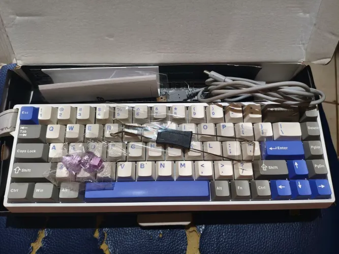 Teclado magnético 0.1ms taxa de resposta todos acessórios sem fio tem driver próprio novo