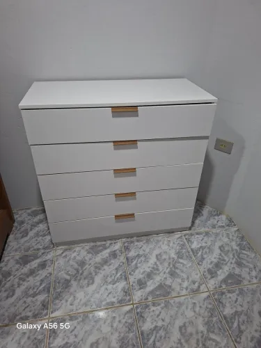 Comoda 5 gavetas
