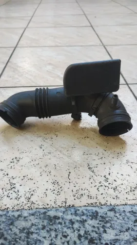 Vende-se mangueira do TBI no valor de R$ 100,00