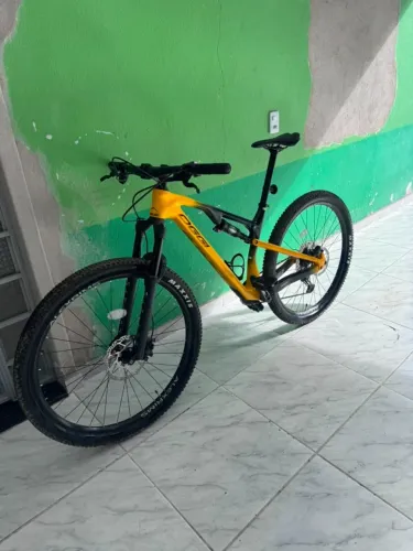 BICICLETA OGGI 29 CATTURA SPORT 12V 2025