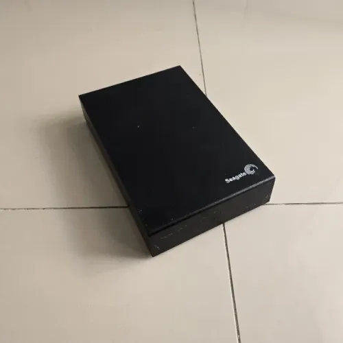 HD Externo 4TeraByte - Seagate - Conservado / 01 Unidade Restante