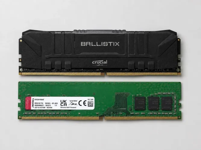 Dois pentes 8gb RAM ddr4 