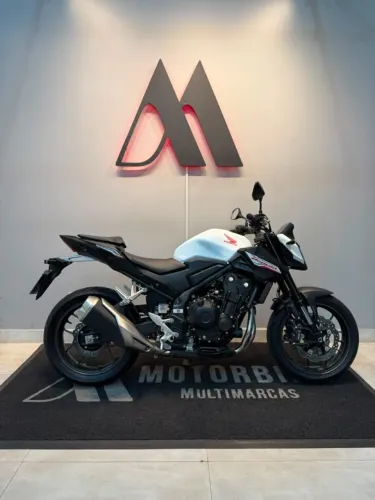 Honda CB 500 Hornet 2026