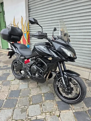 Kawasaki Versys 650 - Estudo troca por outras motos