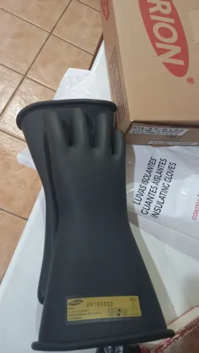 Vendo luva isolante classe 2