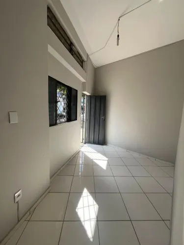 Alugo Apartamento Térreo 2 quartos| Vila Guilhermina Prox ao Shopping