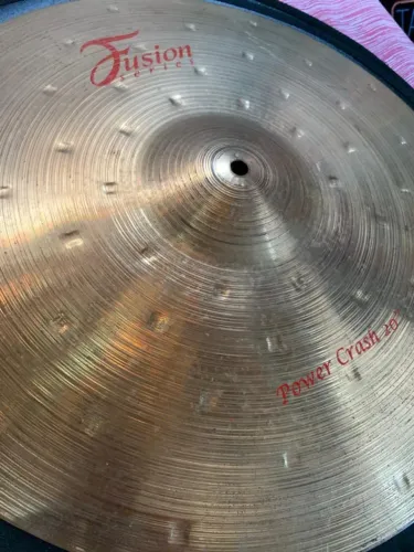 Krest Fusion Power Crash 20" - 1ª Geração (Logo Vermelho) - Relíquia Bronze B8