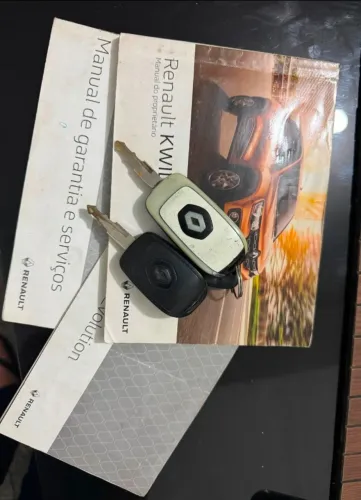 Renault Kwid Intense 1.0 Flex 12V 5P Mec. 2019
