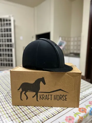 Capacete de hipismo Tamanho M Modelo plus