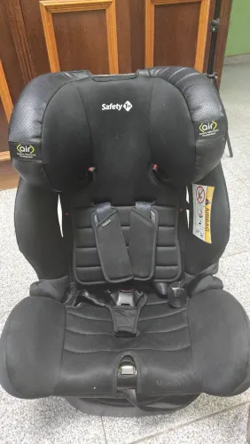 Cadeirinha Safety 1st Multifix Air Isofix (0 a 36kg) 