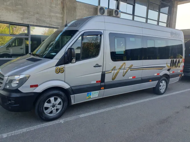Mercedes-Benz Sprinter 415 Van Luxo T.a. 2.2 Diesel 2019