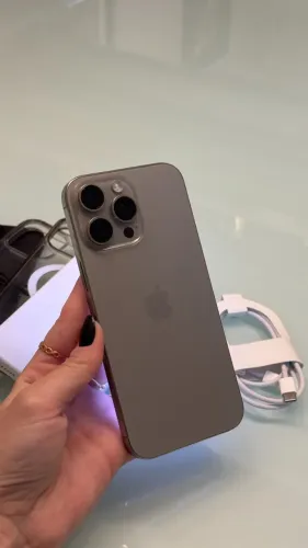 IPHONE 16 PRO MAX 512GB