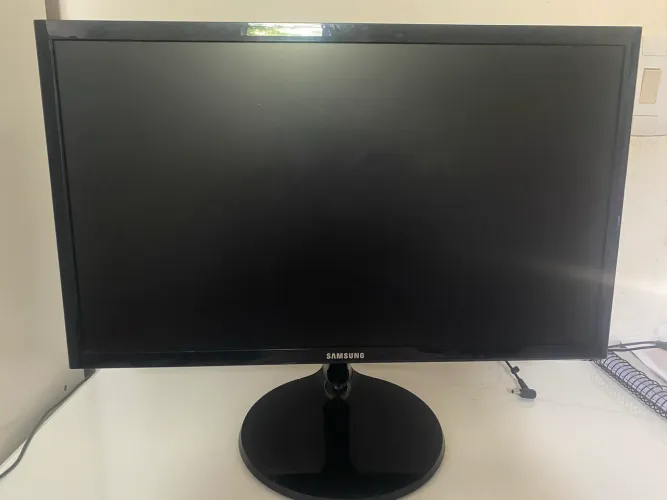 Monitor Samsung S22F350FH led 22" preto 100V/240V