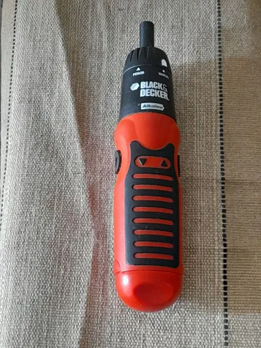 Parafusadeira Black & Decker Alkaline
