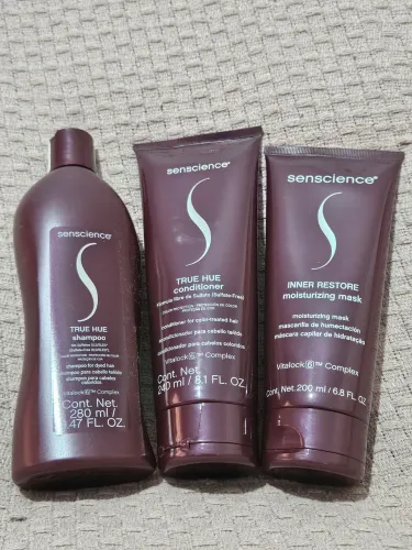 True Hue Kit Shampoo Condicionador e Inner Restore
