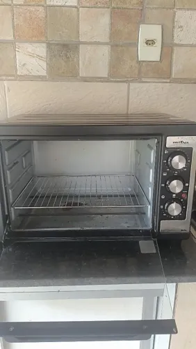Vendo forno elétrico semi novo 