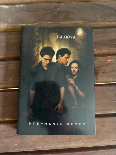 Livro crepúsculo lua nova 