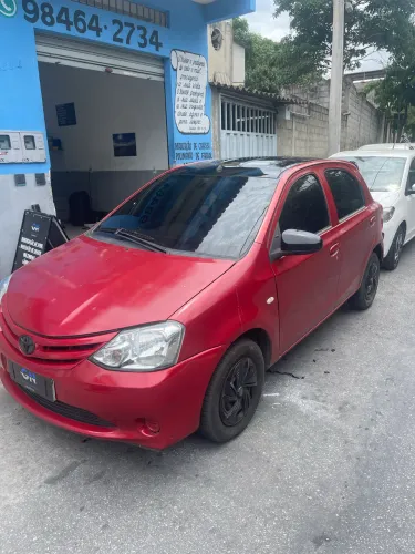 Plotagem parcial e completa Carro Moto Van Ônibus 