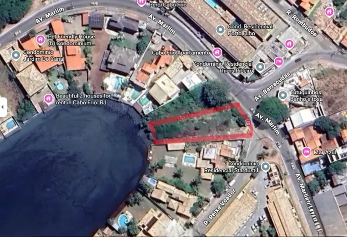Terreno Beira de Canal na Ogiva em Cabo Frio RJ