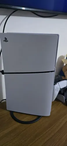 PS5 - Edição Digital SSD 825GB