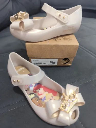 Sandália mini melissa n°28 (Disney Princesa)