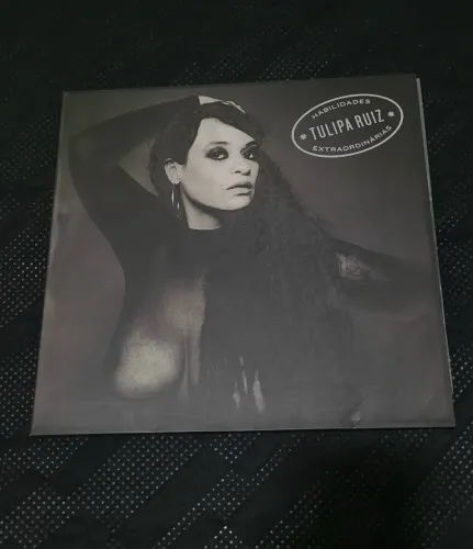 Tulipa Ruiz - Habilidades Extraordinárias, Vinil transparenteil