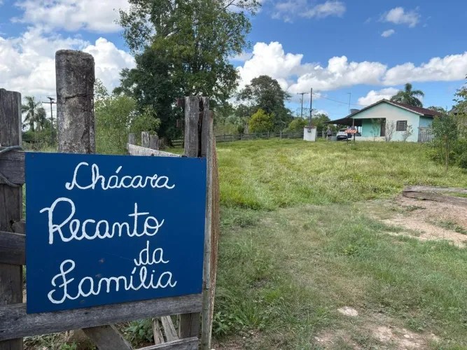 CHÁCARA À VENDA EM CASTRO