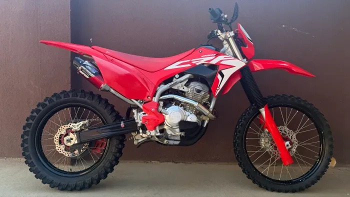 Vende-se CRF 250F 2021 Único dono 