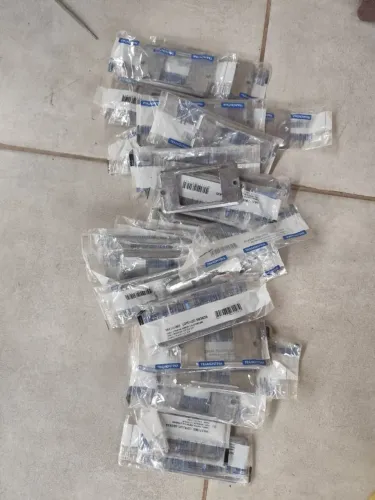 Tampas de alumínio para caixas de passagem (conduletes) Tramontina.