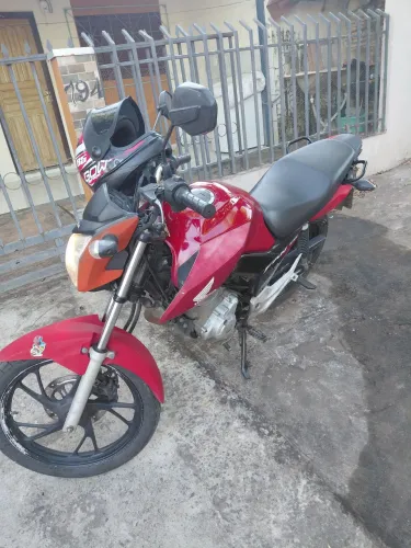 Moto fan 160 em dias 