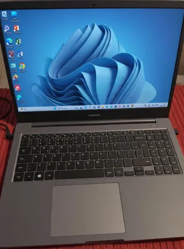Notebook Samsung i3 10°gb 16 ram e ssd