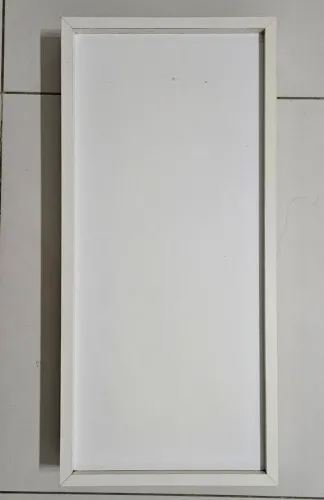 Carrinho suporte para CPU com rodinhas - Madeira