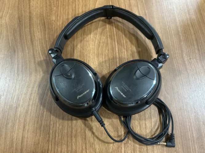 Pioneer Headphone SE-NC70S