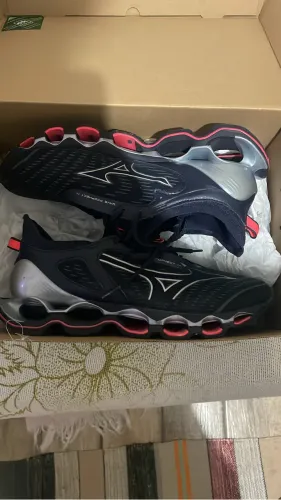 mizuno pro 14 original, usado apenas 3 vezes literalmente novo