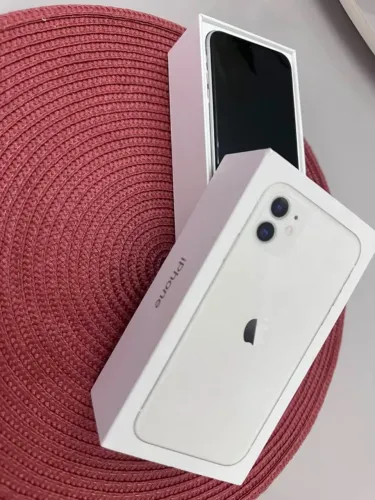 iphone 11 64GB
