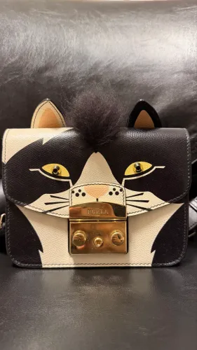 Bolsa Furla Metropolis Cat Gato com Alça e Charm