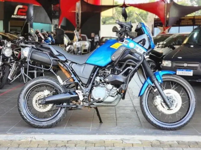 Tenere Xt 660z ! Revisada e muito bem cuidada ! Aceito Troca e financio.
