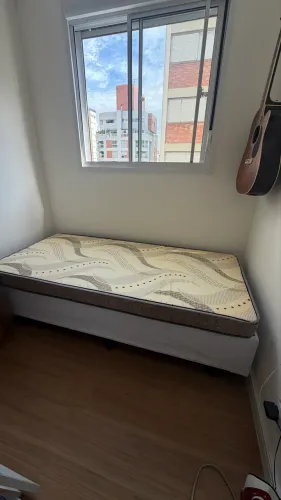 Cama de Solteiro - Base e Colchão novos