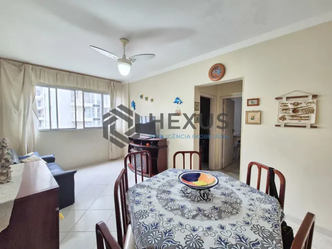 Apartamento mobiliado na quadra mar da Praia das Pitangueiras, Guaruja