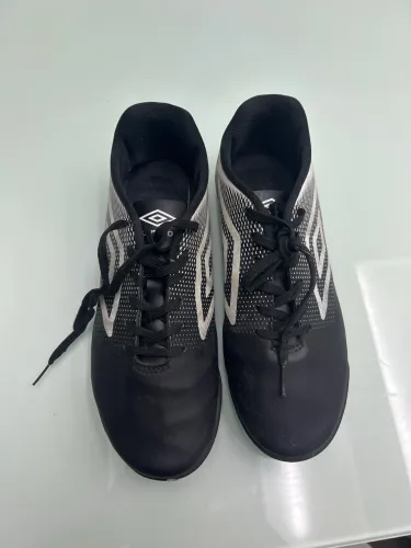 Chuteira Society Umbro Original Tamanho 40 - Ótimo Estado