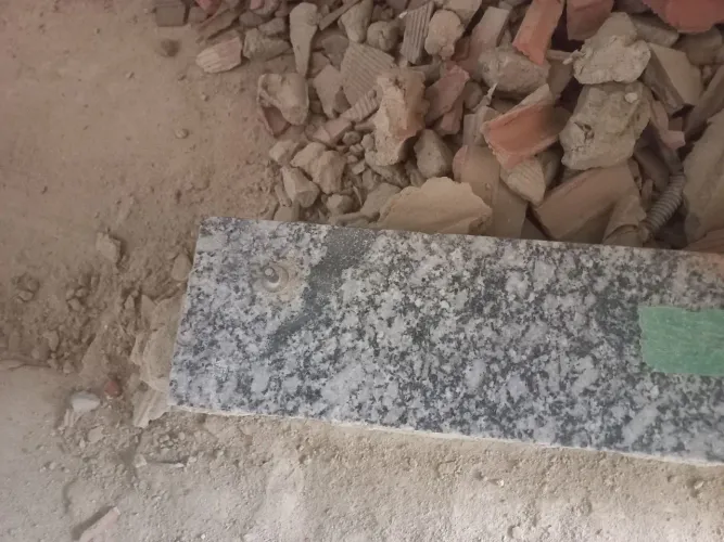 Vendo completa porta blidex já com a pedra granito  tudo 
