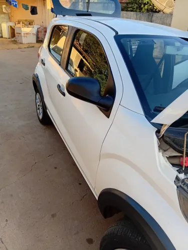 Fiat Mobi Like 1.0 Fire Flex 5P. 2021