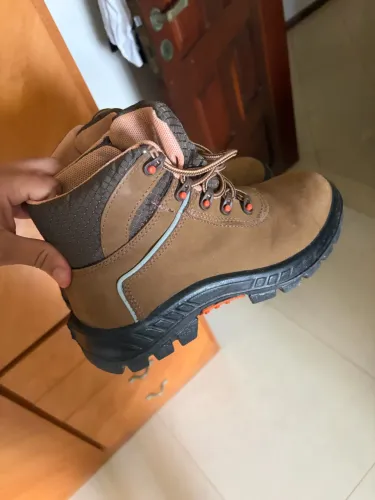 Bota EPI