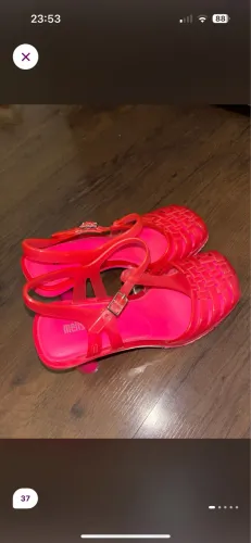 melissa vixen rosa neon 37