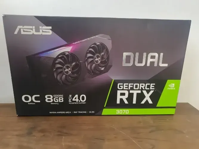 Placa de Vídeo ASUS Dual GeForce RTX 3070 8GB GDDR6 - Excelente Estado