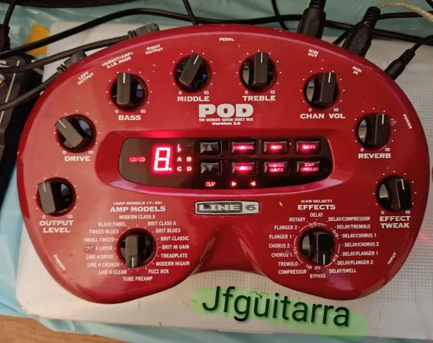 Pedaleira LINE 6 pod 2.0 versão chip EPROM 2.3