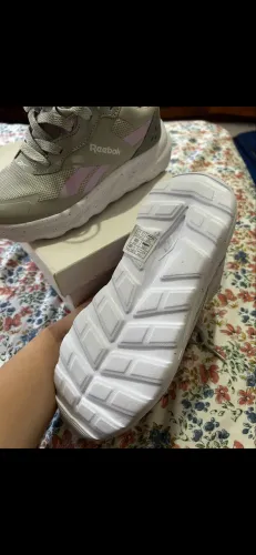 Tênis novo da rebook