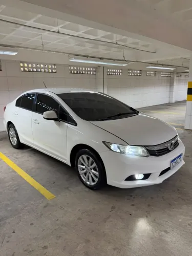 Honda Civic Sedan LXS 1.8/1.8 Flex 16V Aut. 4P 2015