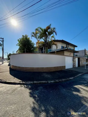 Casa à venda com 2 quartos - Parque Alvorada, Campos dos Goytacazes, RJ