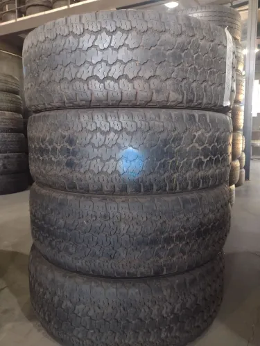 Pneus 275/60/20 Goodyear seminovos